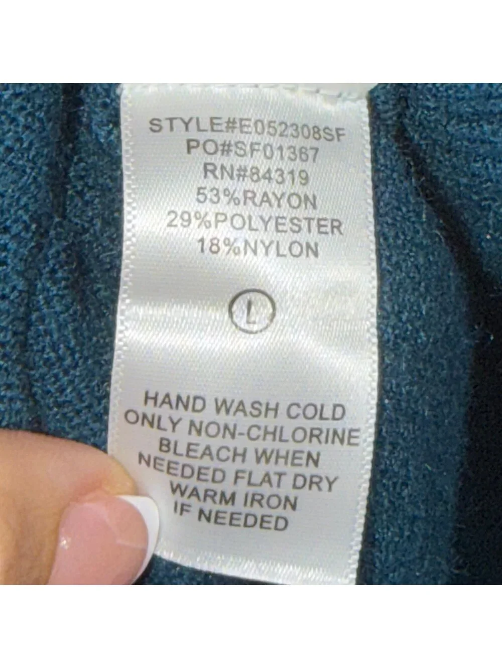 Women’s Teal Knit Pullover Sweater Size Large Soft Long Sleeve Scoop Neck